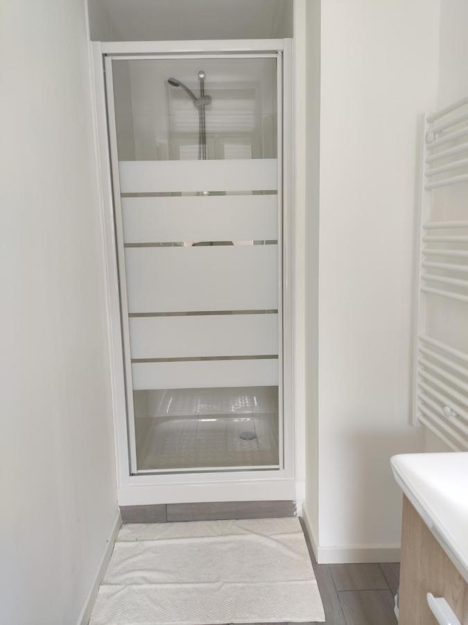 Dg Location Apartment *